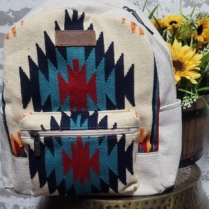 Wrangler Cream and Orange Geometric Backpack Wrangler 18.5 main image 2